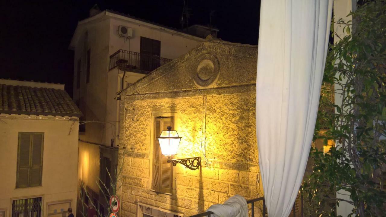 Centro E Spiaggia Ambra Anguillara Sabazia Eksteriør bilde